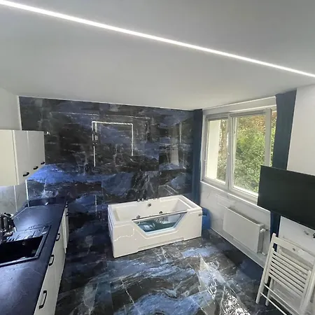 Yourapart Karmelicka Z Jacuzzi Warschau Exterior foto