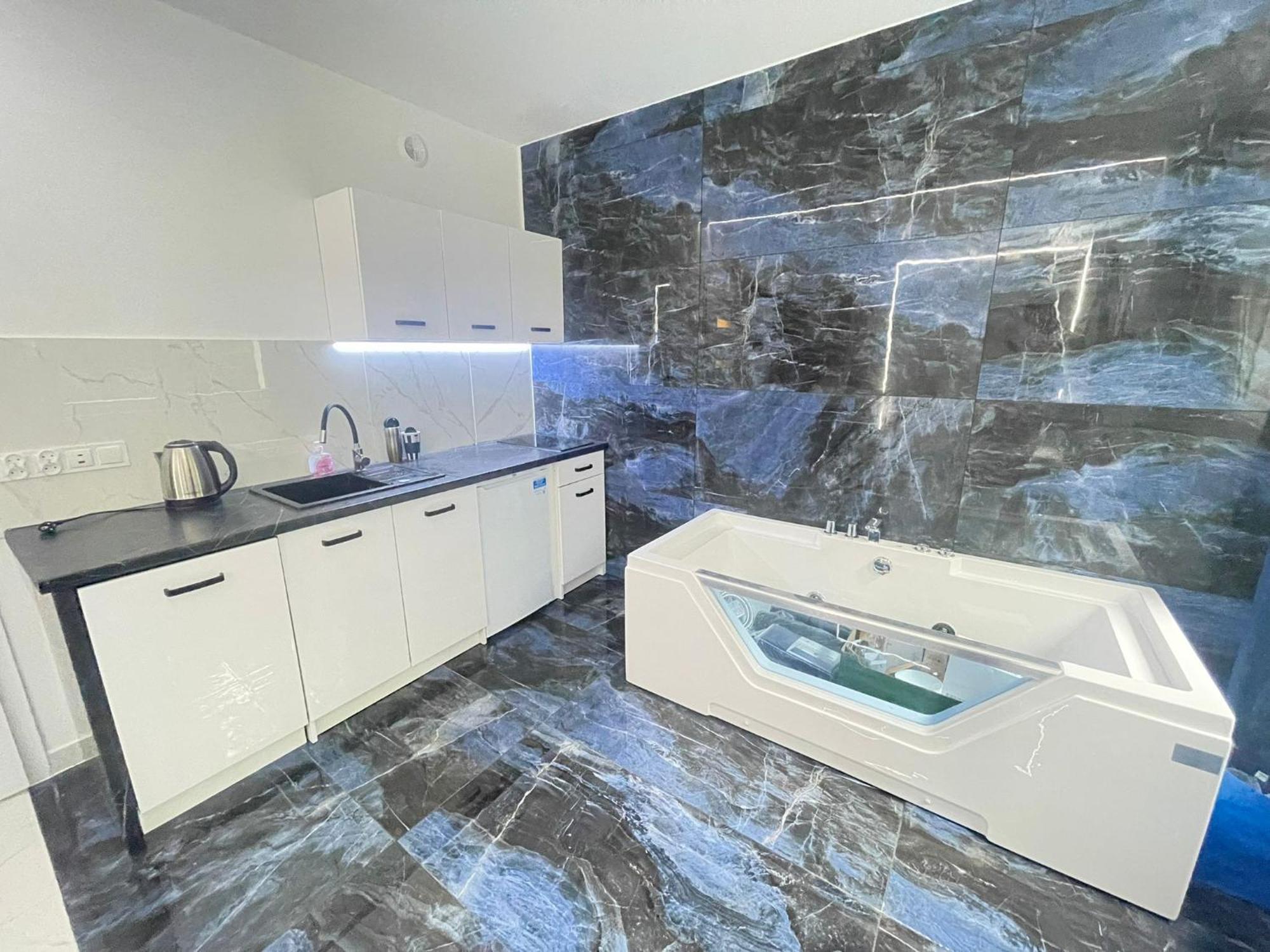 Apartmán Yourapart Karmelicka Z Jacuzzi *